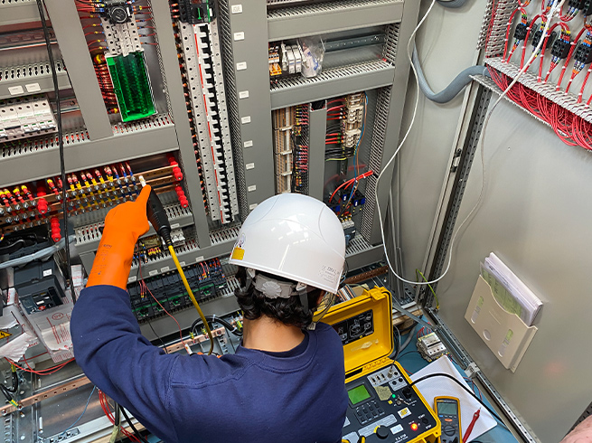 Scillonian-4-main-switchboard-01