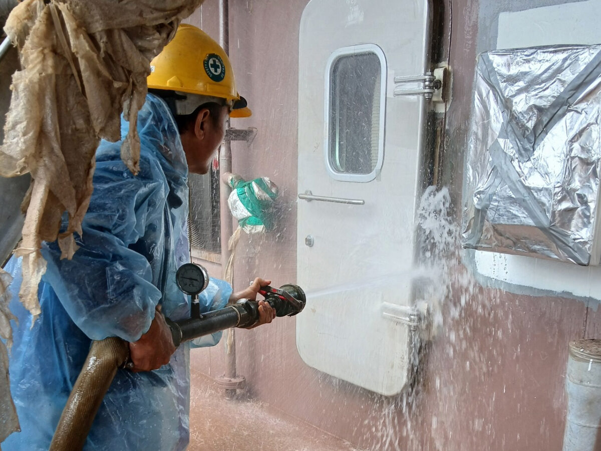 menawethan-door-hose-test-02